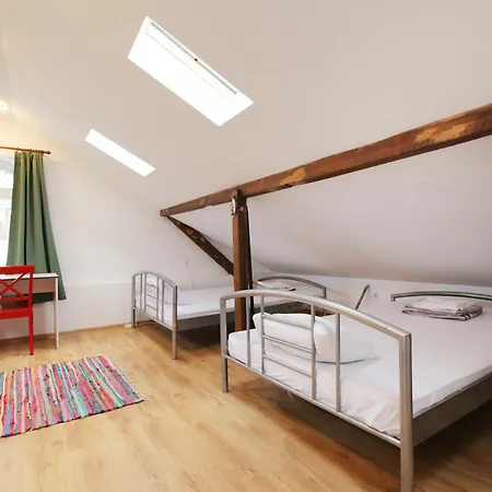 Nomado Auberge de jeunesse